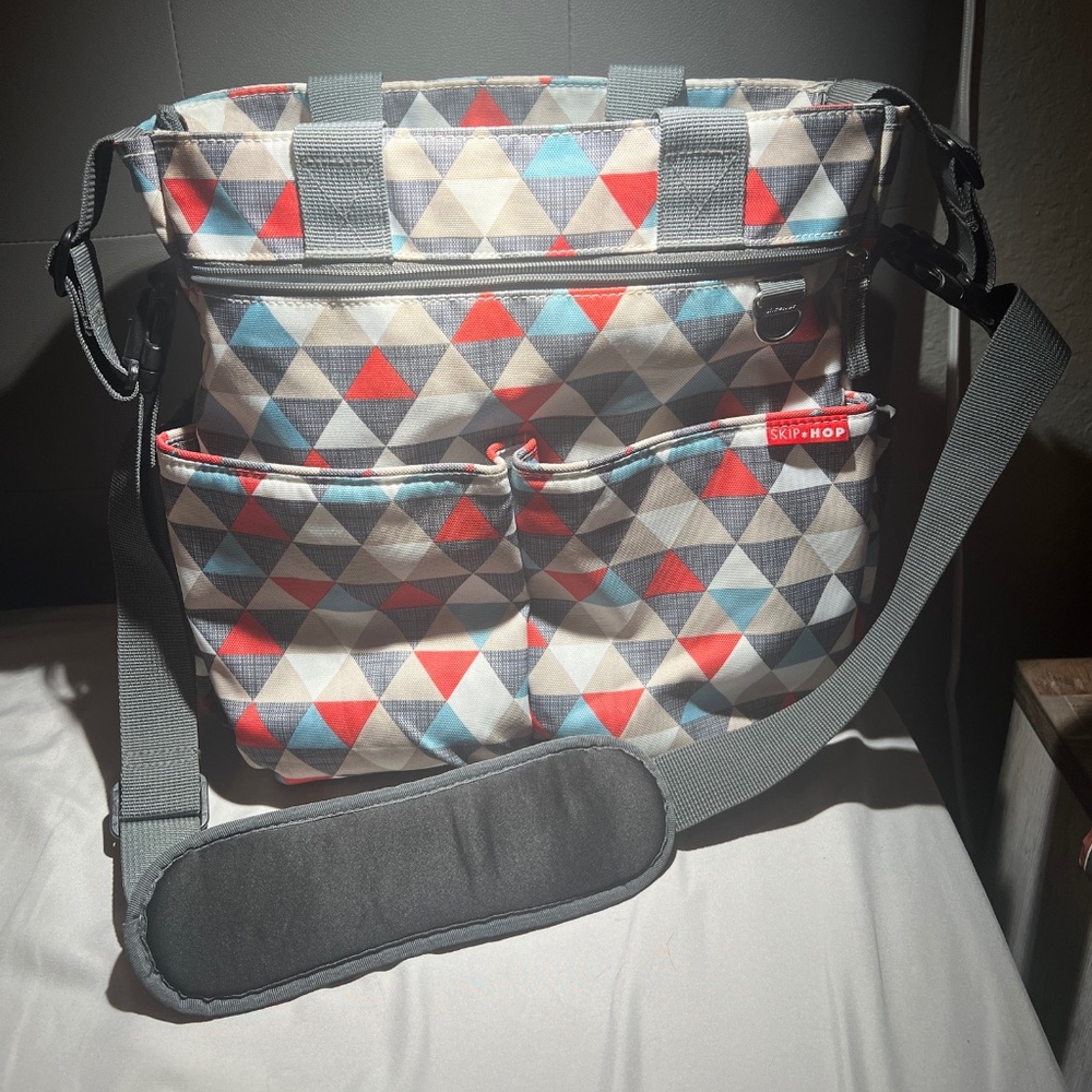 Skip Hop Multicolor Geometric Print Large Multi Pocket Fabric Diaper Bag
